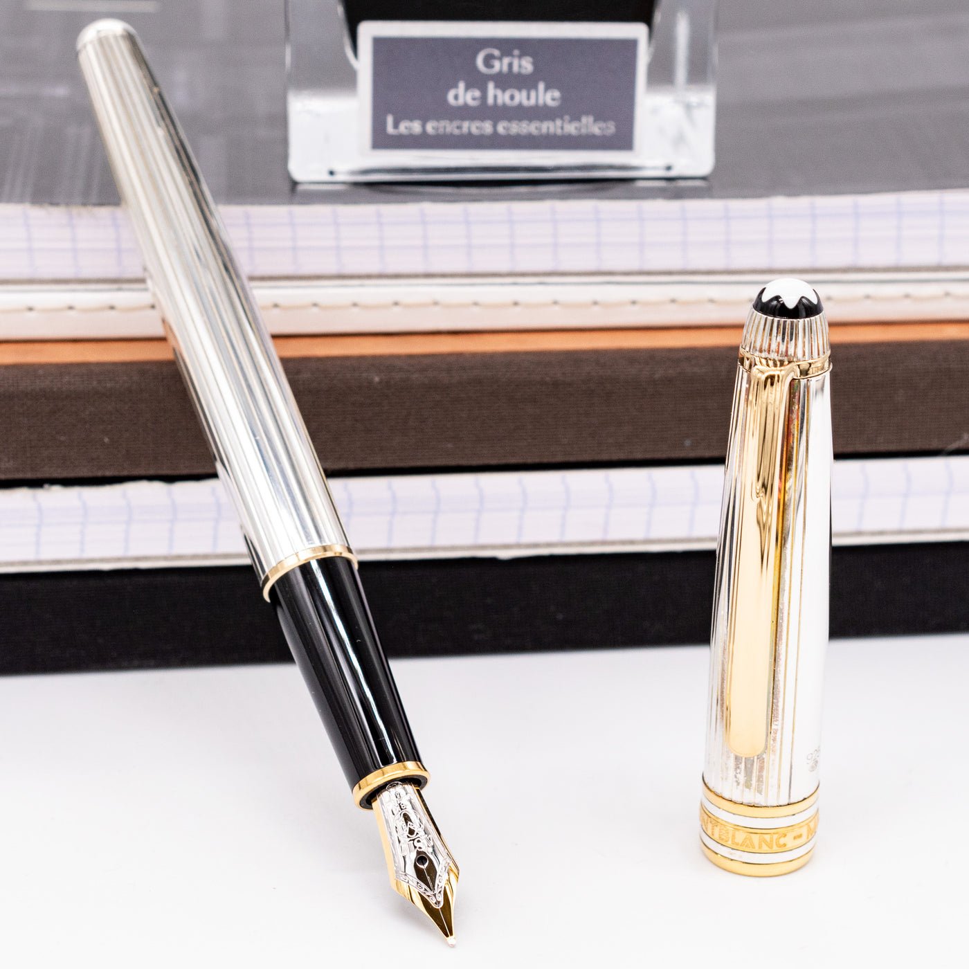 Montblanc Meisterstuck 144S Solitaire Sterling Silver Pinstripe Fountain Pen - Preowned