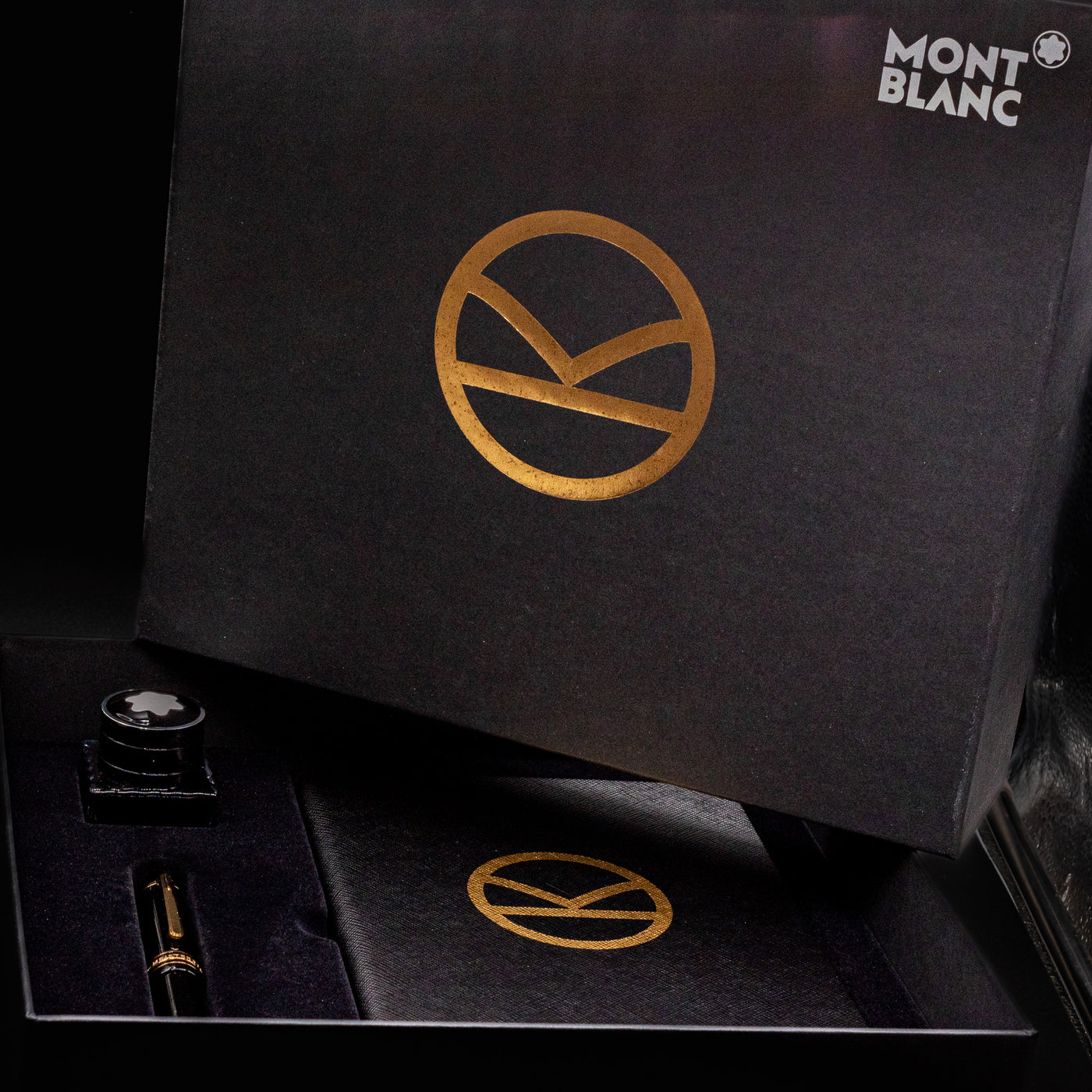 Montblanc Meisterstuck 149 Kingsman Edition Fountain Pen packaging