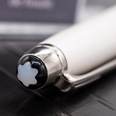 Montblanc Meisterstuck 163 Solitaire Tribute to Mont Blanc Rollerball Pen snow quartz cap top