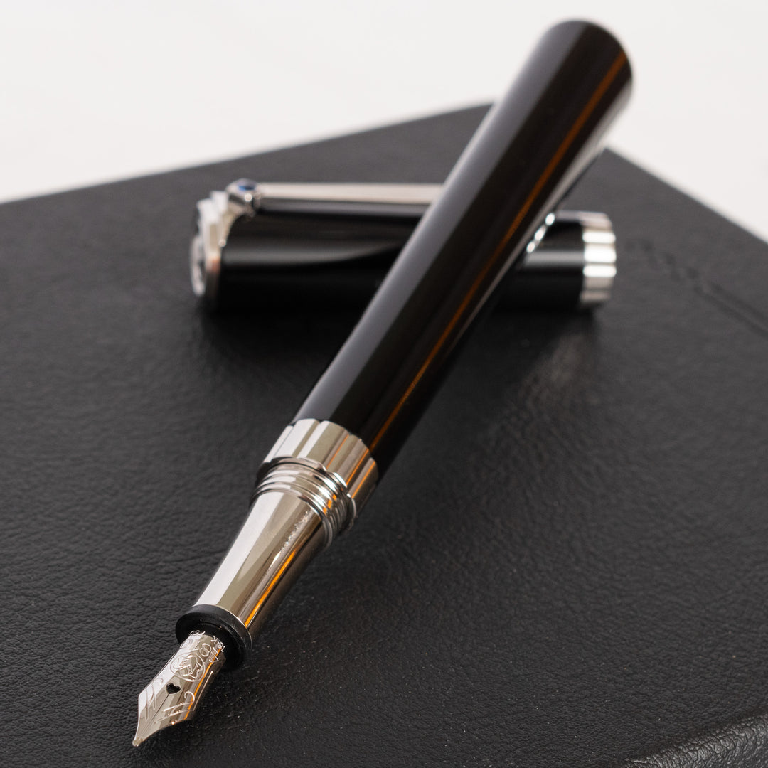 Montblanc marlene dietrich fountain pen hotsell