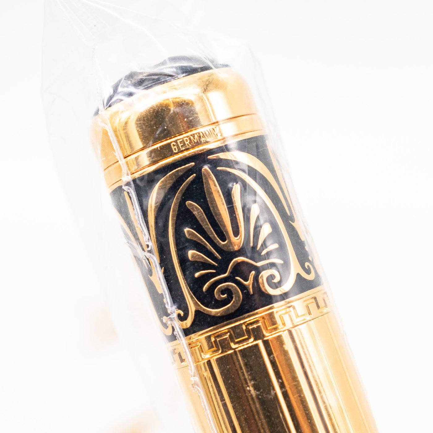 Montblanc Patron of Art Alexander the Great Fountain Pen cap design