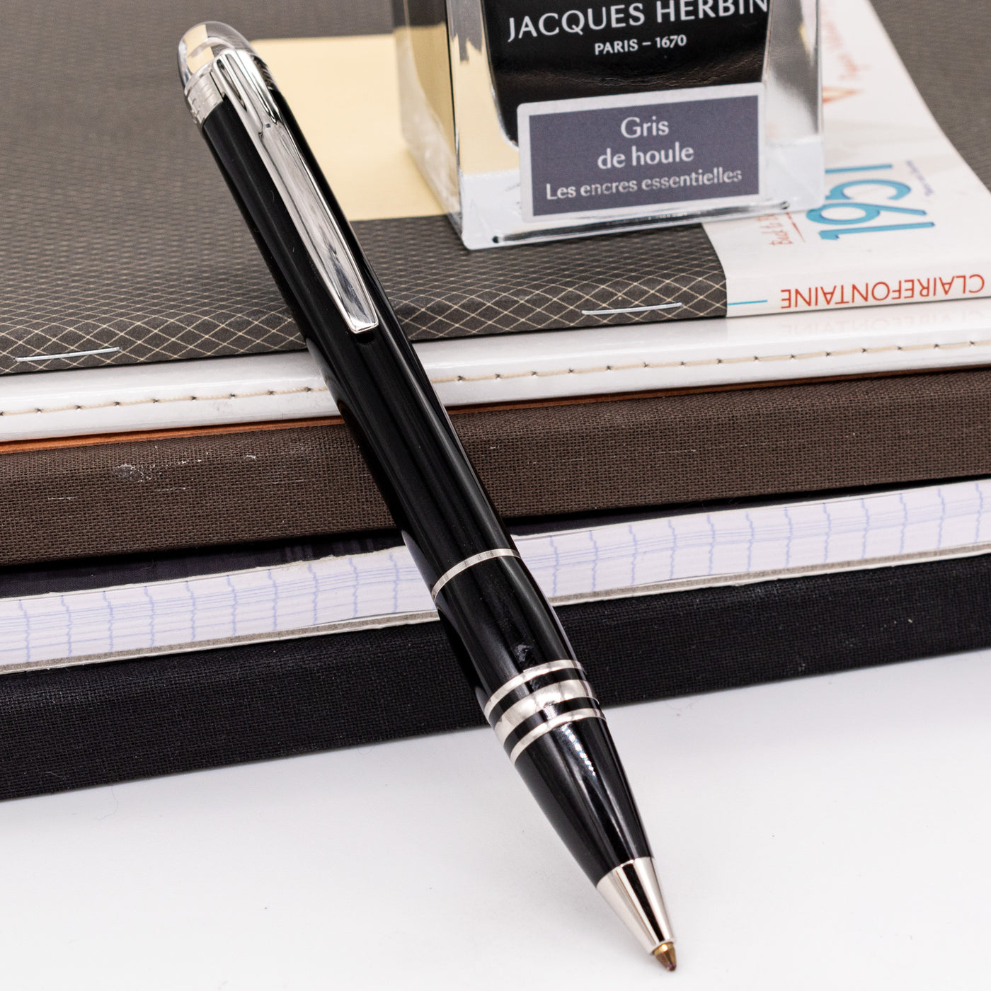 Montblanc Starwalker Black Resin & Platinum Ballpoint Pen preowned