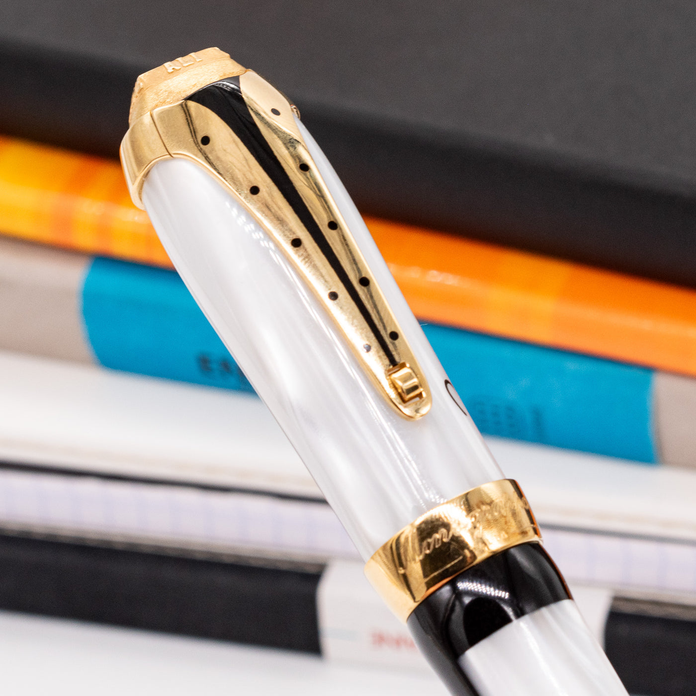 Montegrappa Muhammad Ali 18k Gold Fountain Pen Cap