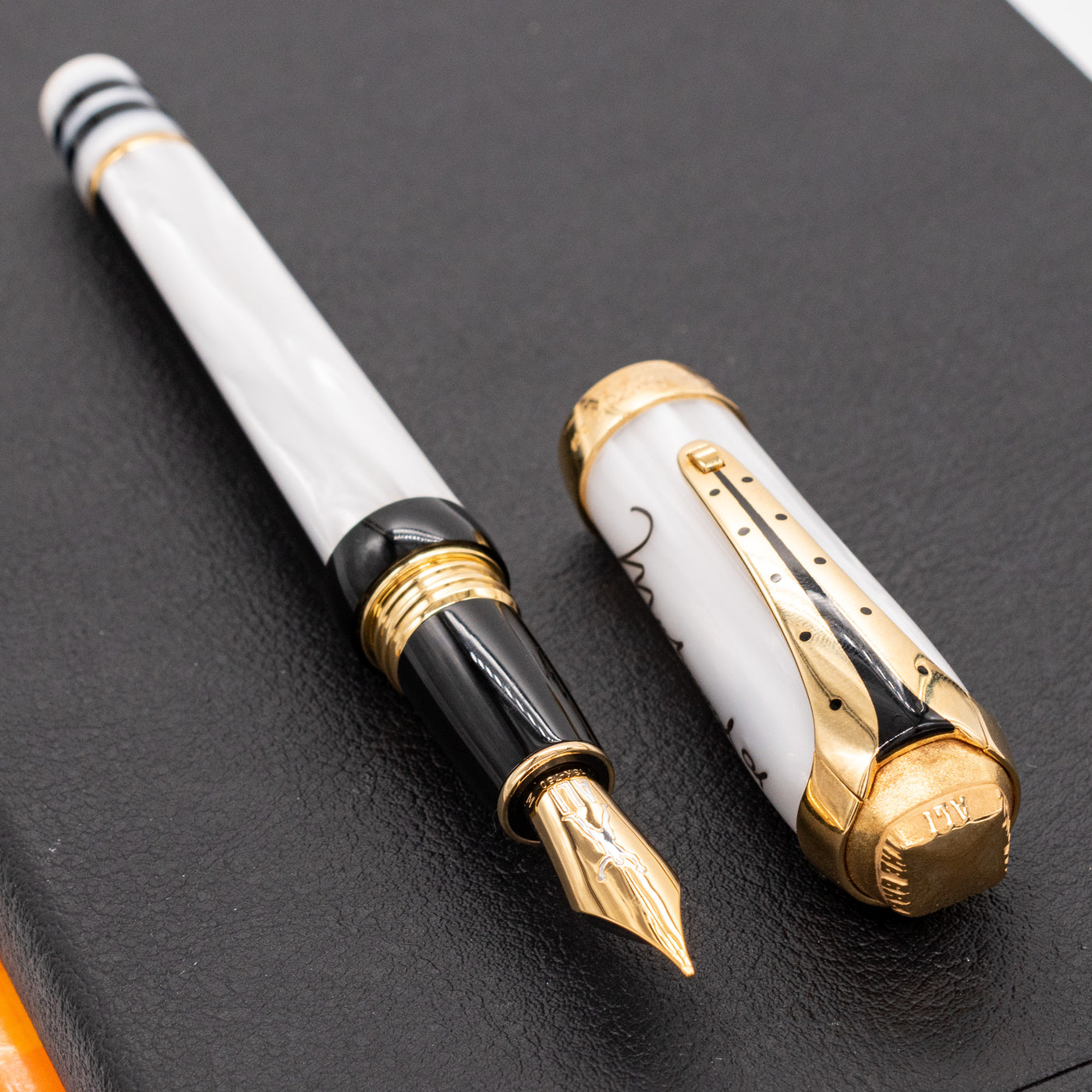 Montegrappa Muhammad Ali 18k Gold Fountain Pen Rare