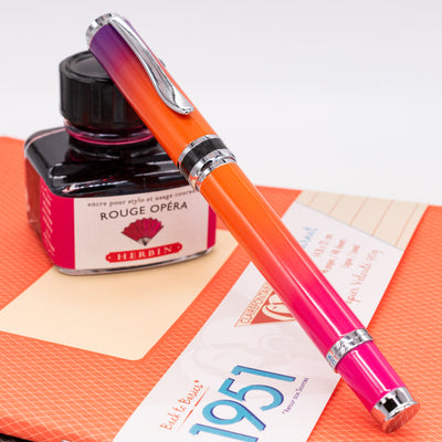 Monteverde Innova Ombre Fusion Fountain Pen - Harmony capped