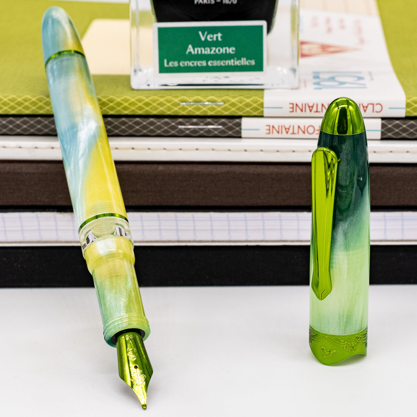 Nahvalur Horizon Fountain Pen - Gaia