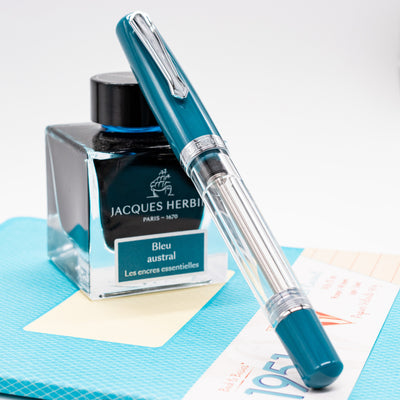 Nahvalur Original Plus Fountain Pen - Aquamarine capped