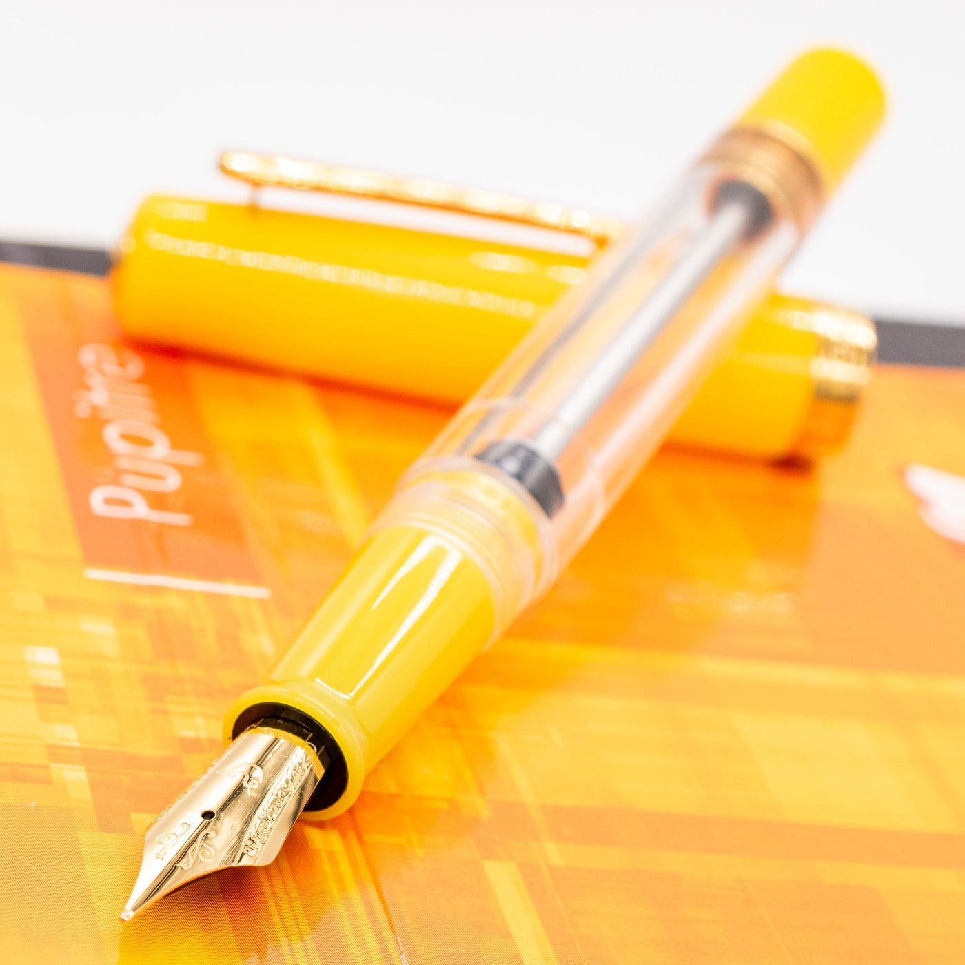 Nahvalur Original Plus Fountain Pen - Citrine uncapped