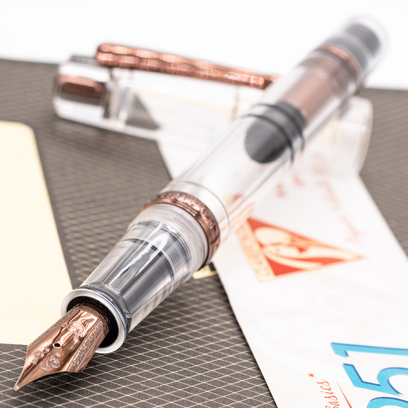 Nahvalur Original Fountain Pen - Fall uncapped