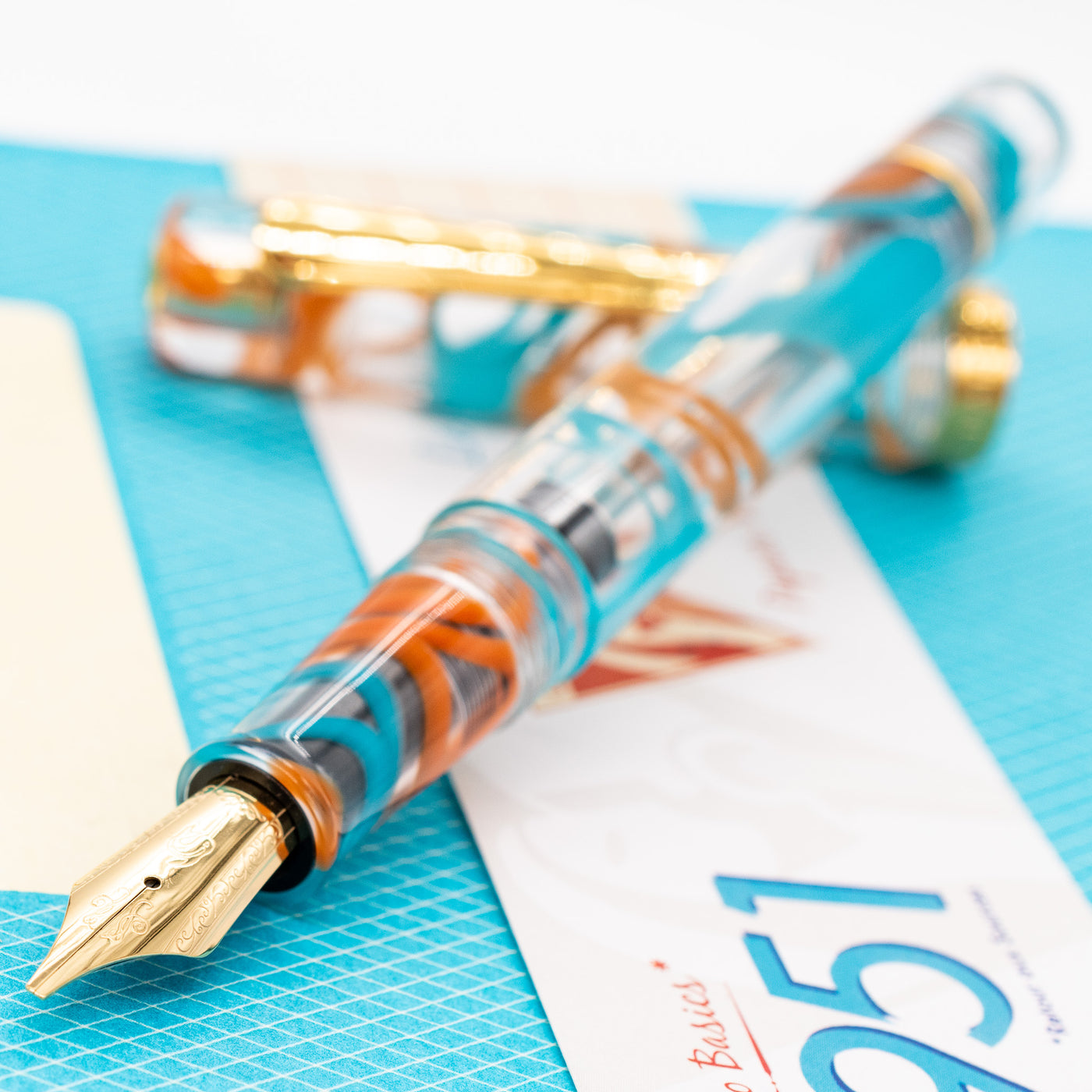 Nahvalur Original Plus Fountain Pen - Summer uncapped