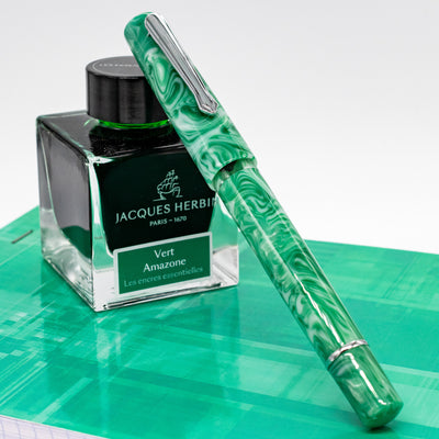 Nahvalur Schuylkill Fountain Pen - Betta Mint capped