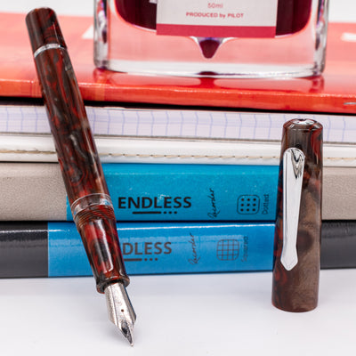 Nahvalur Schuylkill Rockfish Red Fountain Pen