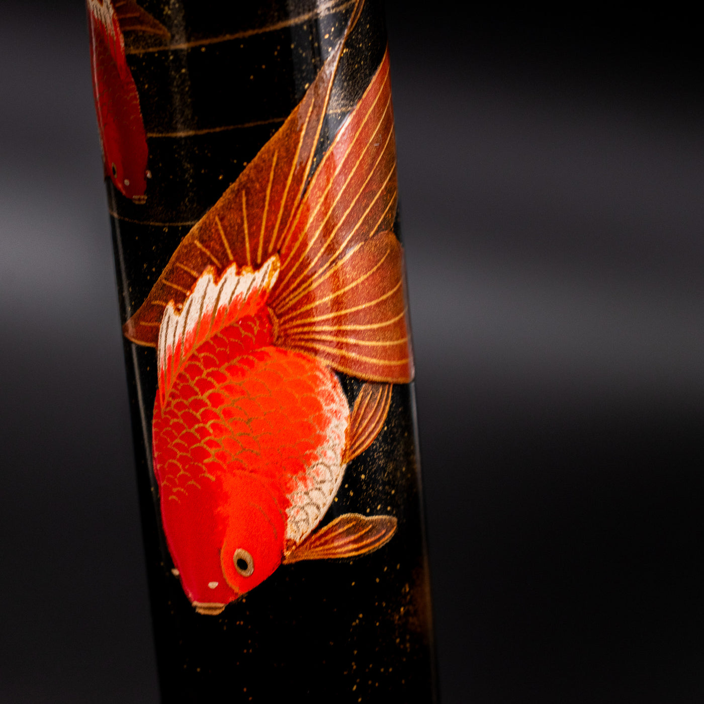 Namiki Emperor Goldfish Fountain Pen fish artwork maki-e