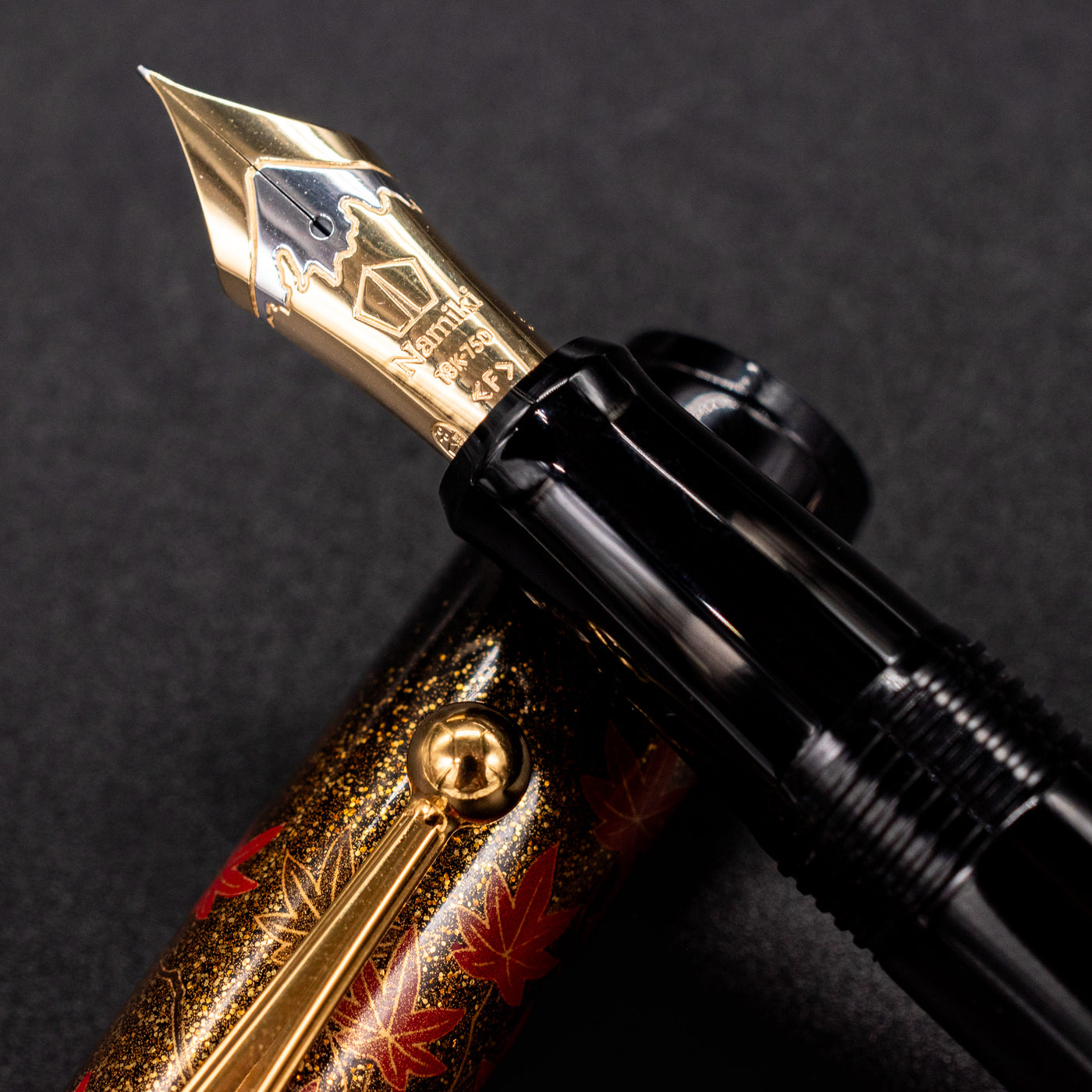 Namiki Yukari Autumn Leaves Fountain Pen 18k gold nib