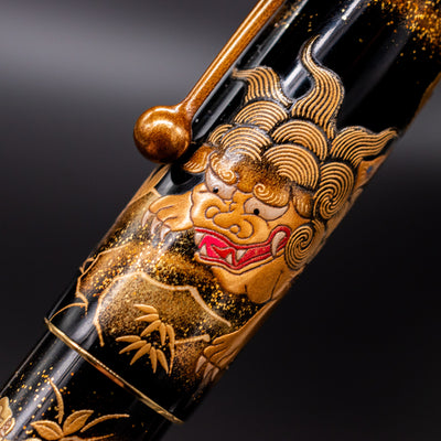 Namiki Yukari Royale Lioness and Cubs Fountain Pen mother lion
