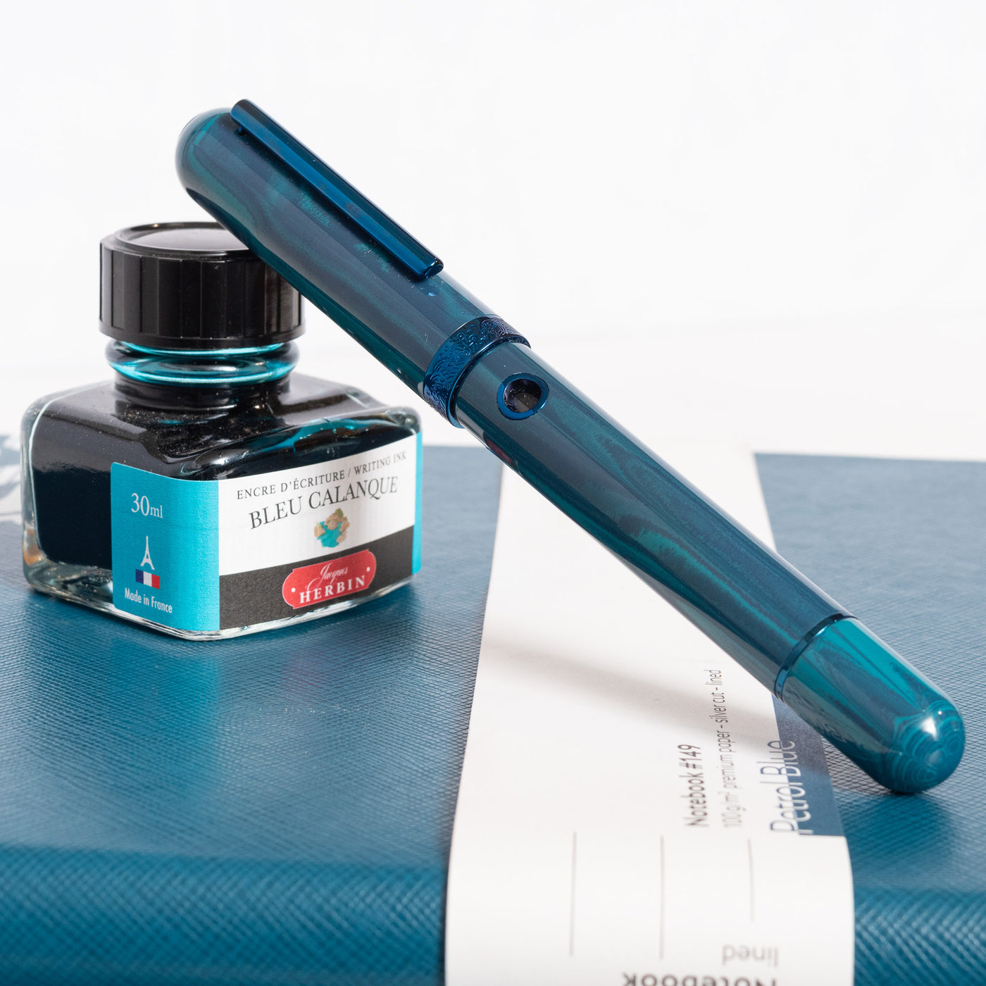 Narwhal Nautilus Faroe Marine Fountain Pen Capped