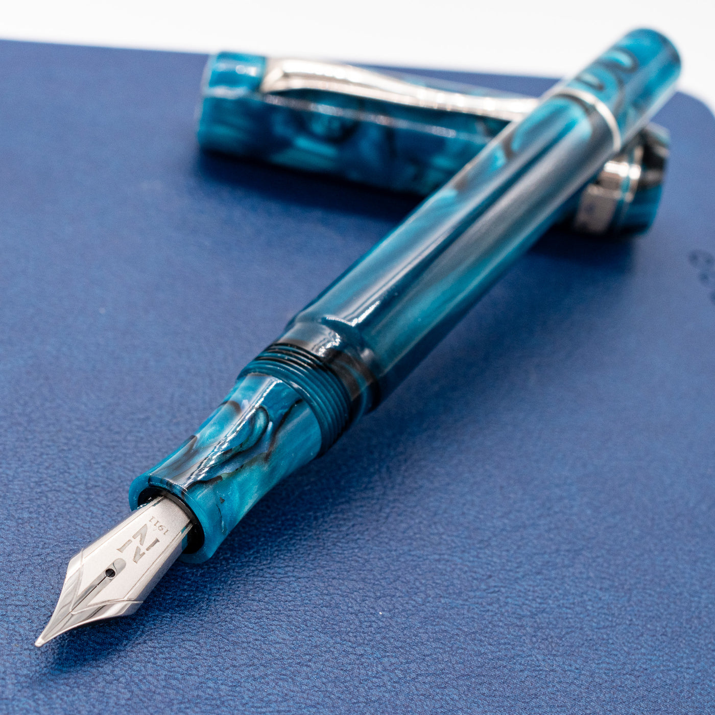 Nettuno N-E 2.0 Fountain Pen - Thalassa silver trim