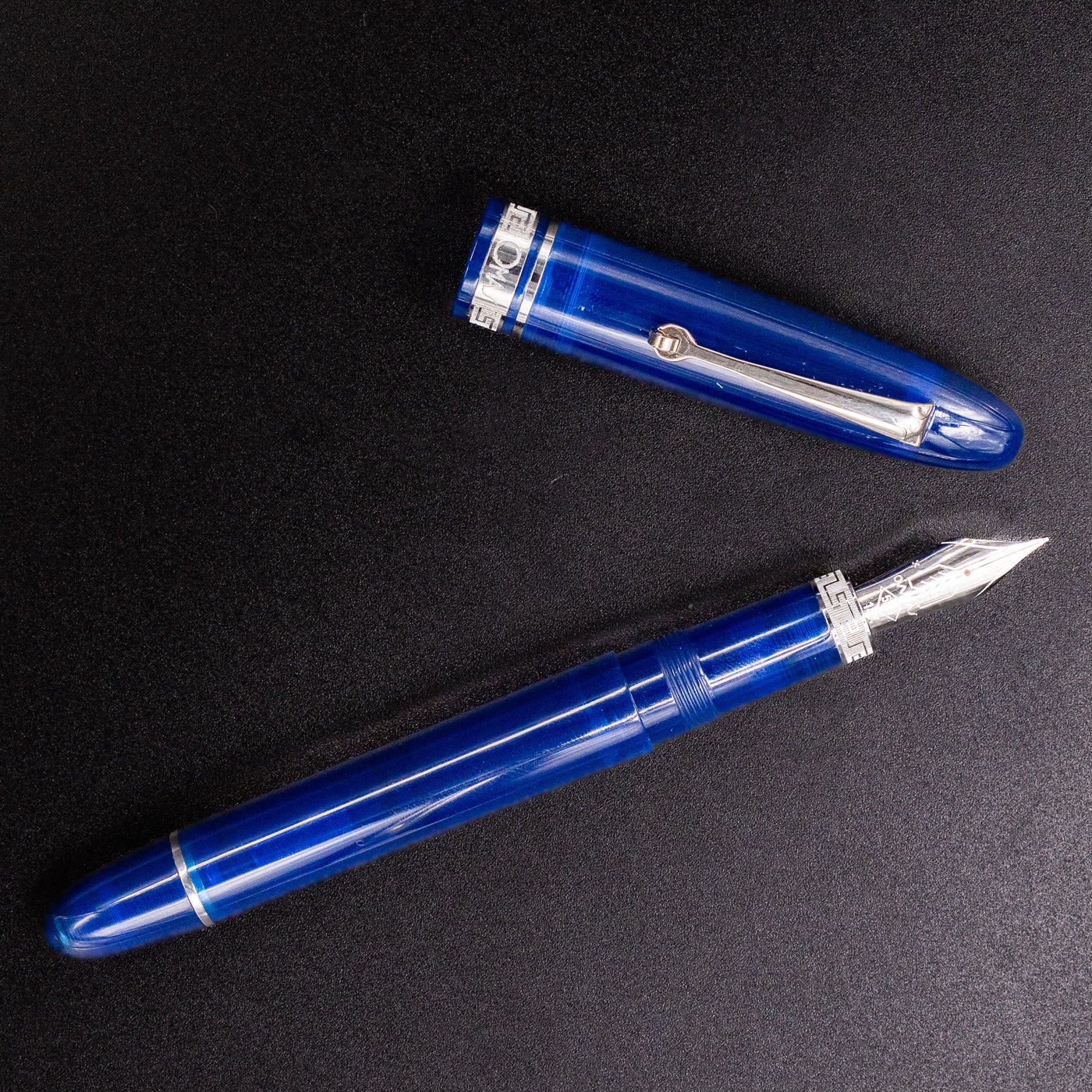 Omas Ogiva Fountain Pen - Blu Silver new