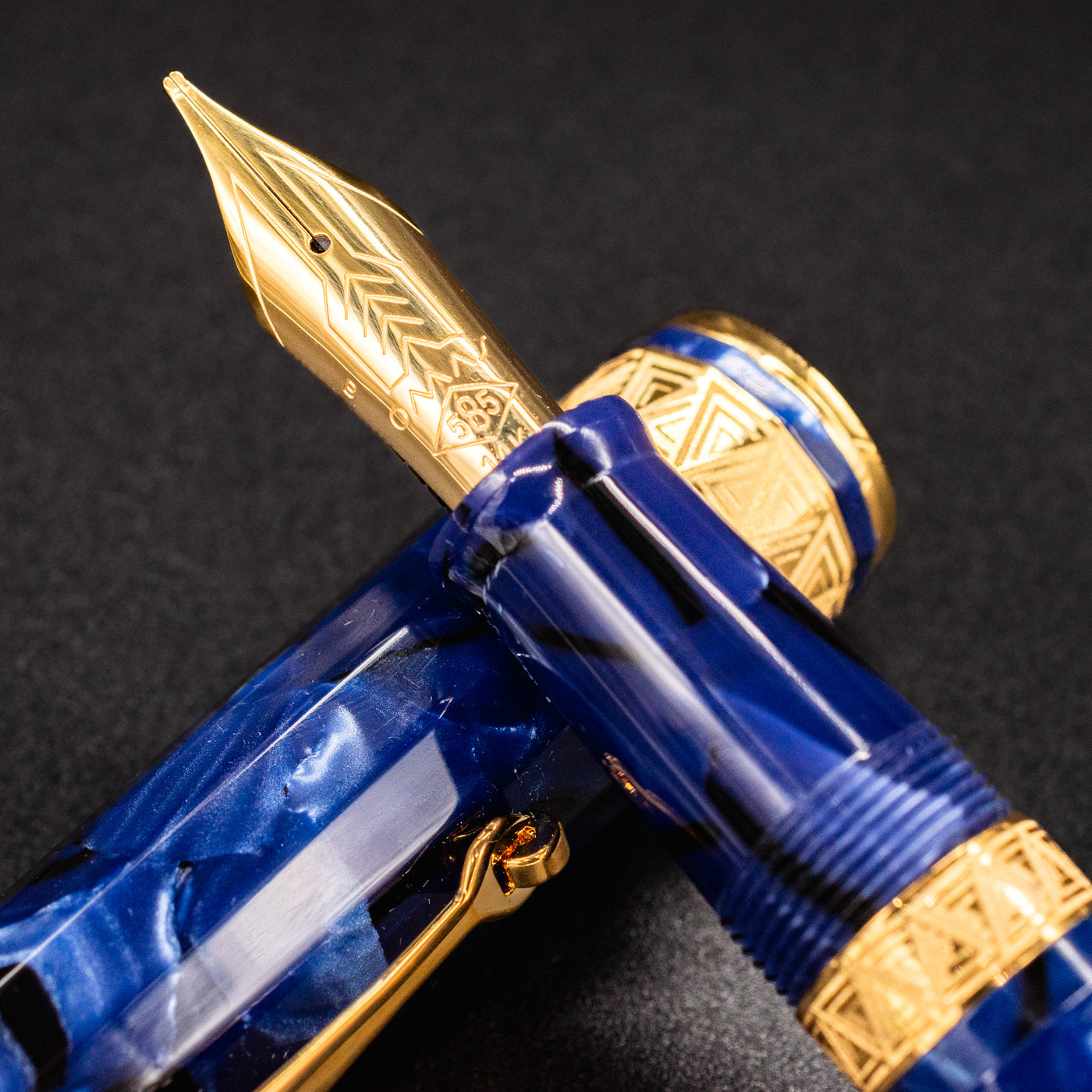 Omas Paragon Fountain Pen - Blue Royale Gold 14k gold nib