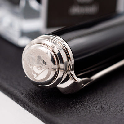 Pelikan Souveran M805 Fountain Pen - Stresemann cap top