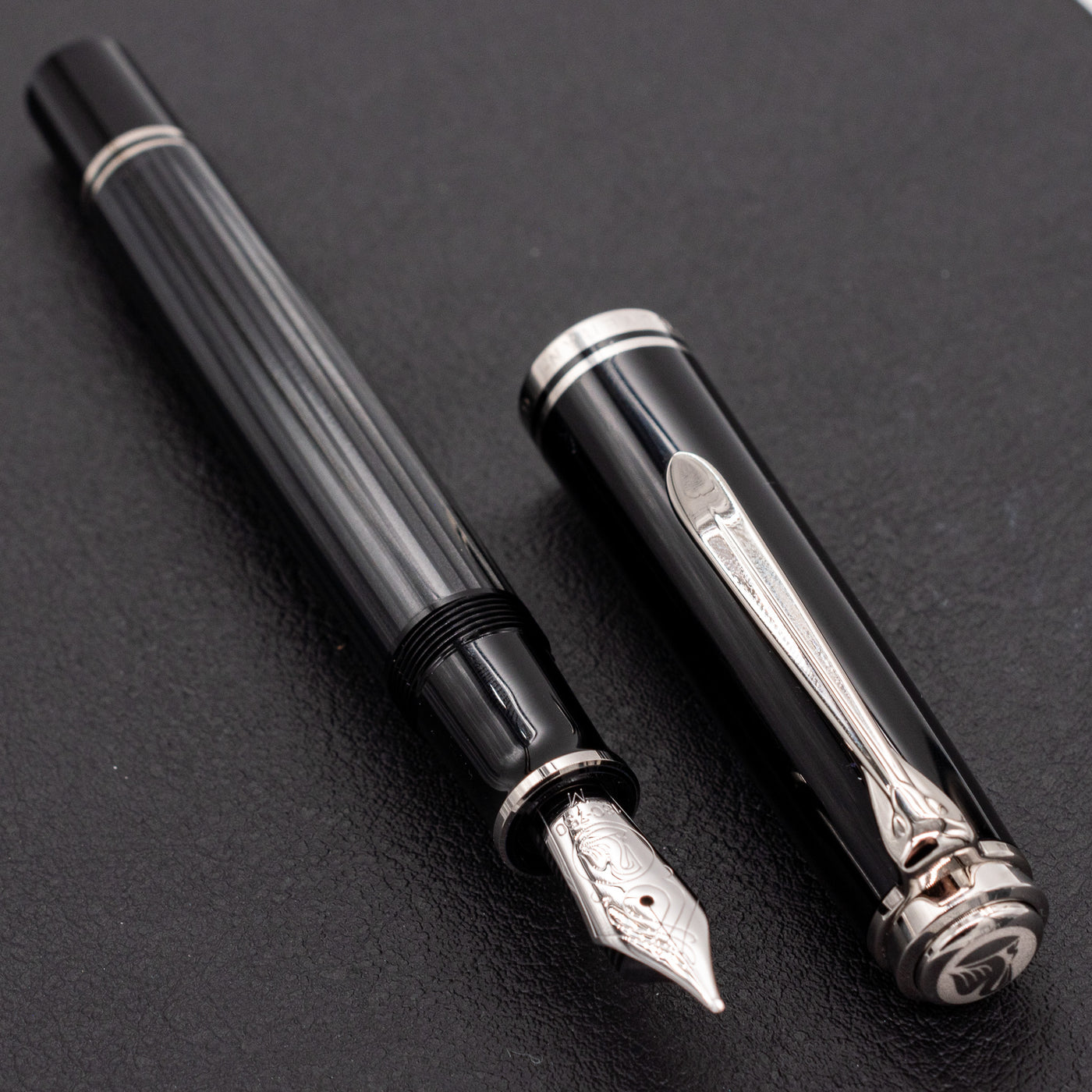 Pelikan Souveran M805 Fountain Pen - Stresemann silver trim