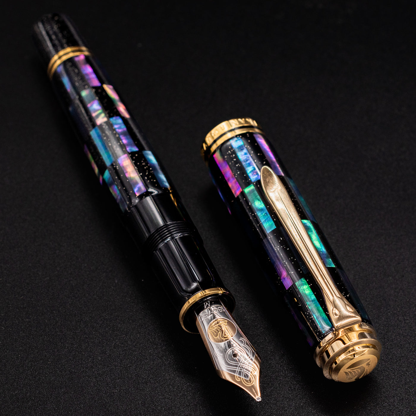 Pelikan Souveran M1000 Raden Black Infinity Fountain Pen gold trim