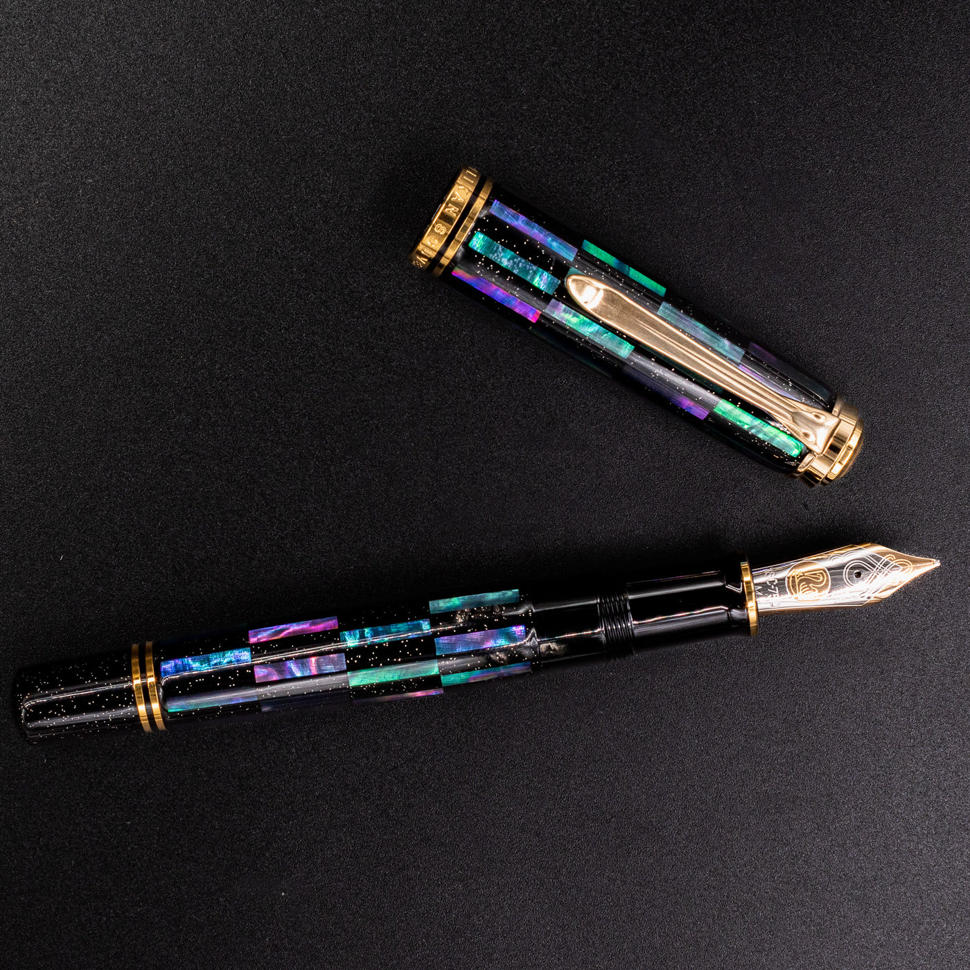 Pelikan Souveran M1000 Raden Black Infinity Fountain Pen maki-e