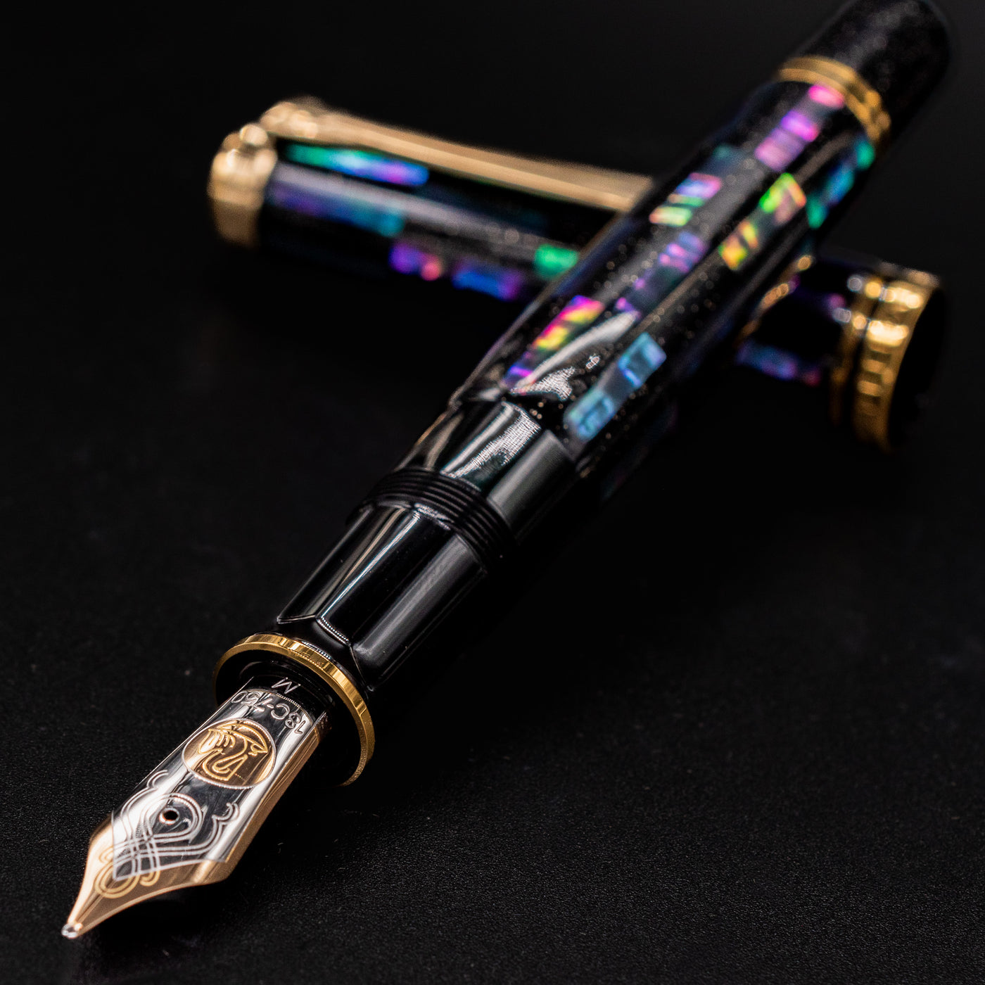 Pelikan Souveran M1000 Raden Black Infinity Fountain Pen uncapped