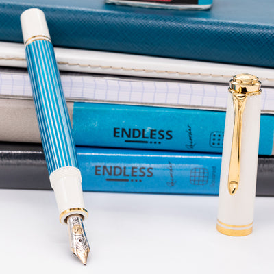 Pelikan Souveran M600 Turquoise White Fountain Pen