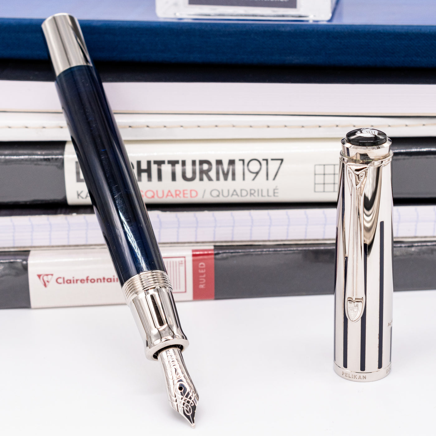 Pelikan Souveran M625 Blue Transparent Fountain Pen