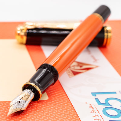 Pelikan Souveran M800 Burnt Orange Fountain Pen Uncapped