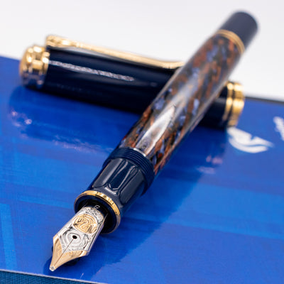 Pelikan Souveran M800 Stone Garden Fountain Pen uncapped