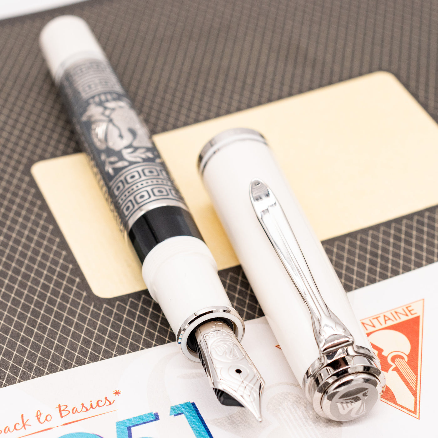 Pelikan Souveran M910 Fountain Pen - Toledo White engraved