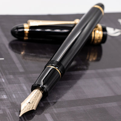 Pilot Custom 743 Fountain Pen - Black