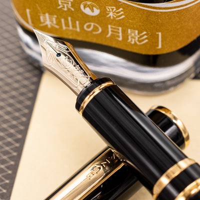 Pilot Grance Fountain Pen - Black 14k gold nib