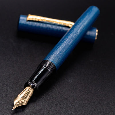 Pilot Ishime Fountain Pen - Navy Blue uncapped