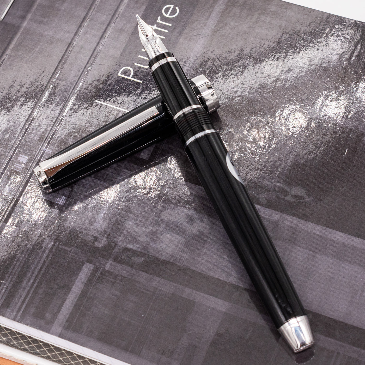 Pilot Metal Falcon Fountain Pen - Black rhodium trim