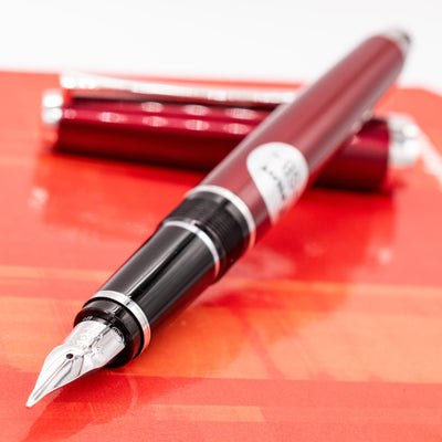 Pilot Metal Falcon Fountain Pen - Burgundy uncapped