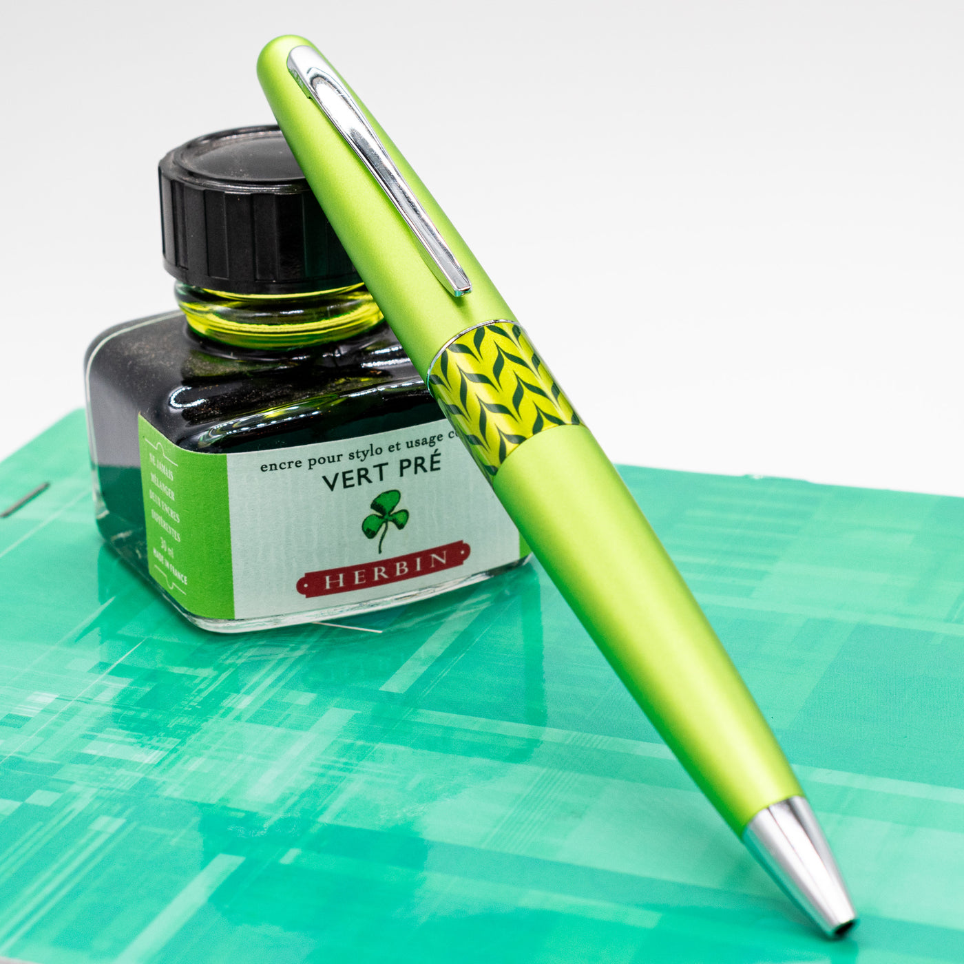 Pilot Metropolitan Pop Ballpoint Pen - Green inexpensive