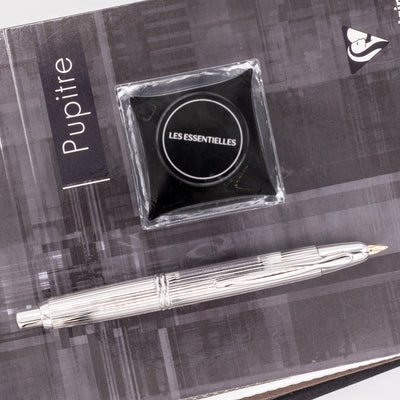 Pilot Vanishing Point Fountain Pen - Stripes retractable