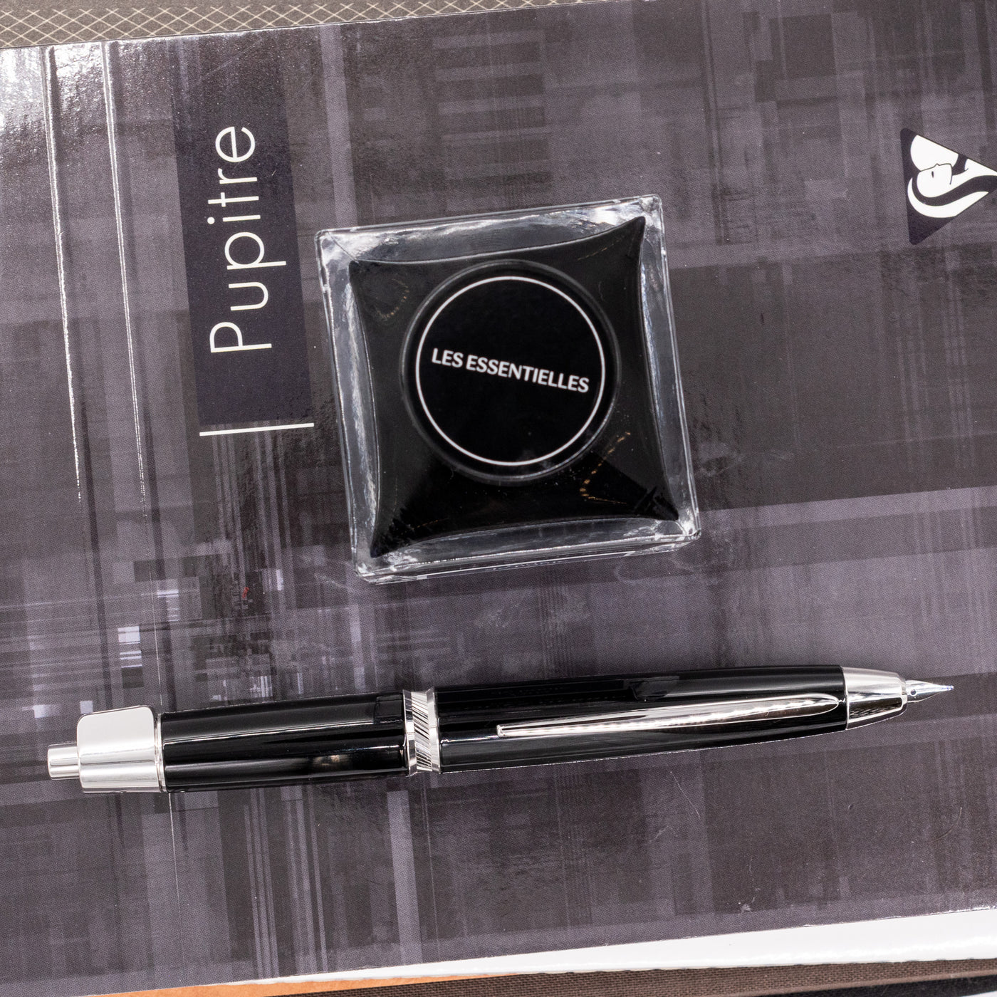 Pilot Vanishing Point LS Fountain Pen - Black retractable