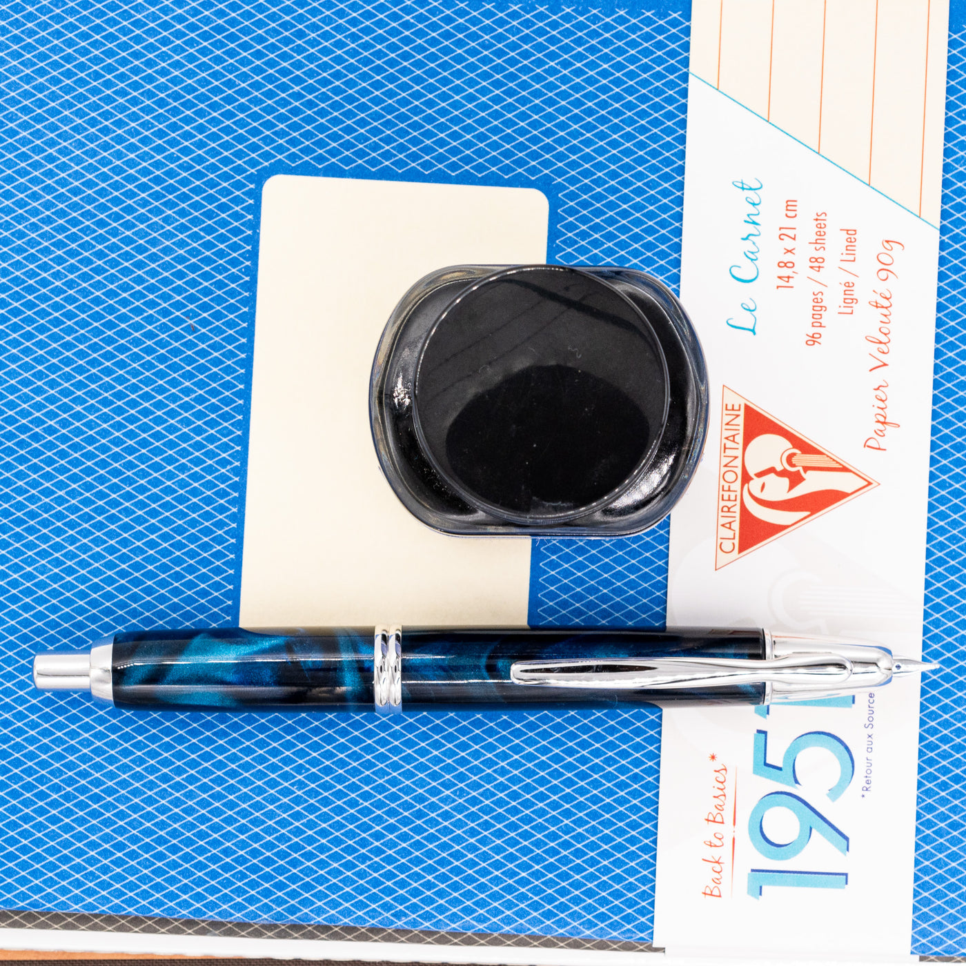 Pilot Vanishing Point SE Fountain Pen - Marble Blue retractable