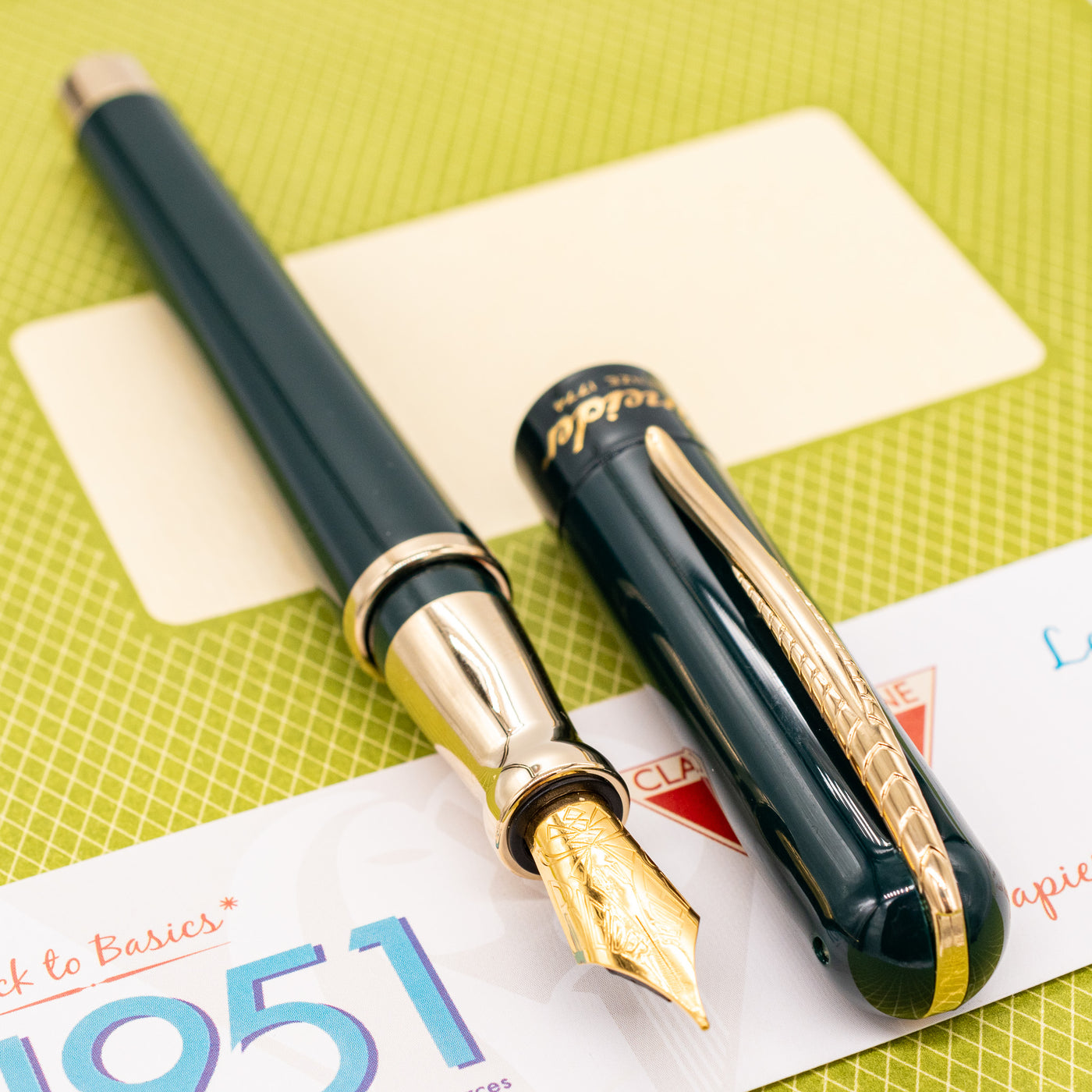 Pineider Avatar 250th Anniversary Green Fountain Pen gold trim