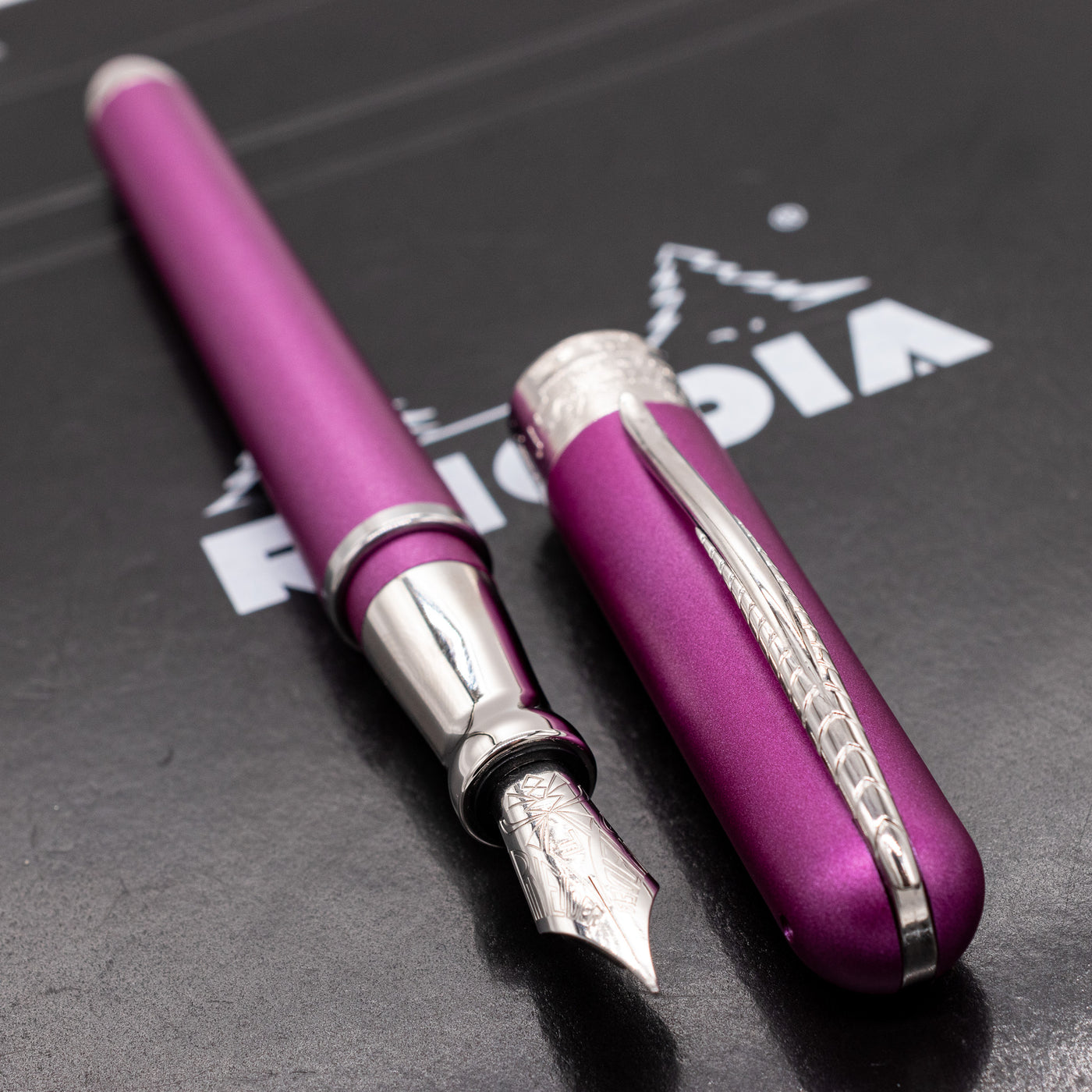 Pineider Avatar UR Art Fountain Pen - Violet chrome trim