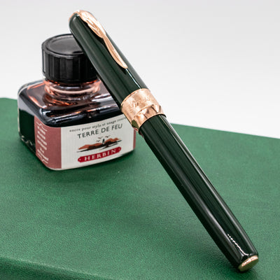 Pineider Classic Fountain Pen - Green & Rose Gold capped