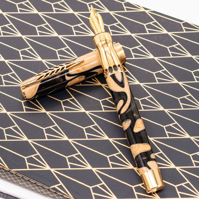 Pineider La Grande Bellezza Rocco Fountain Pen - Dune Gold new