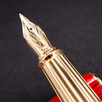 ST Dupont Line D Eternity Dragon Fountain Pen Burgundy 14k Gold Nib