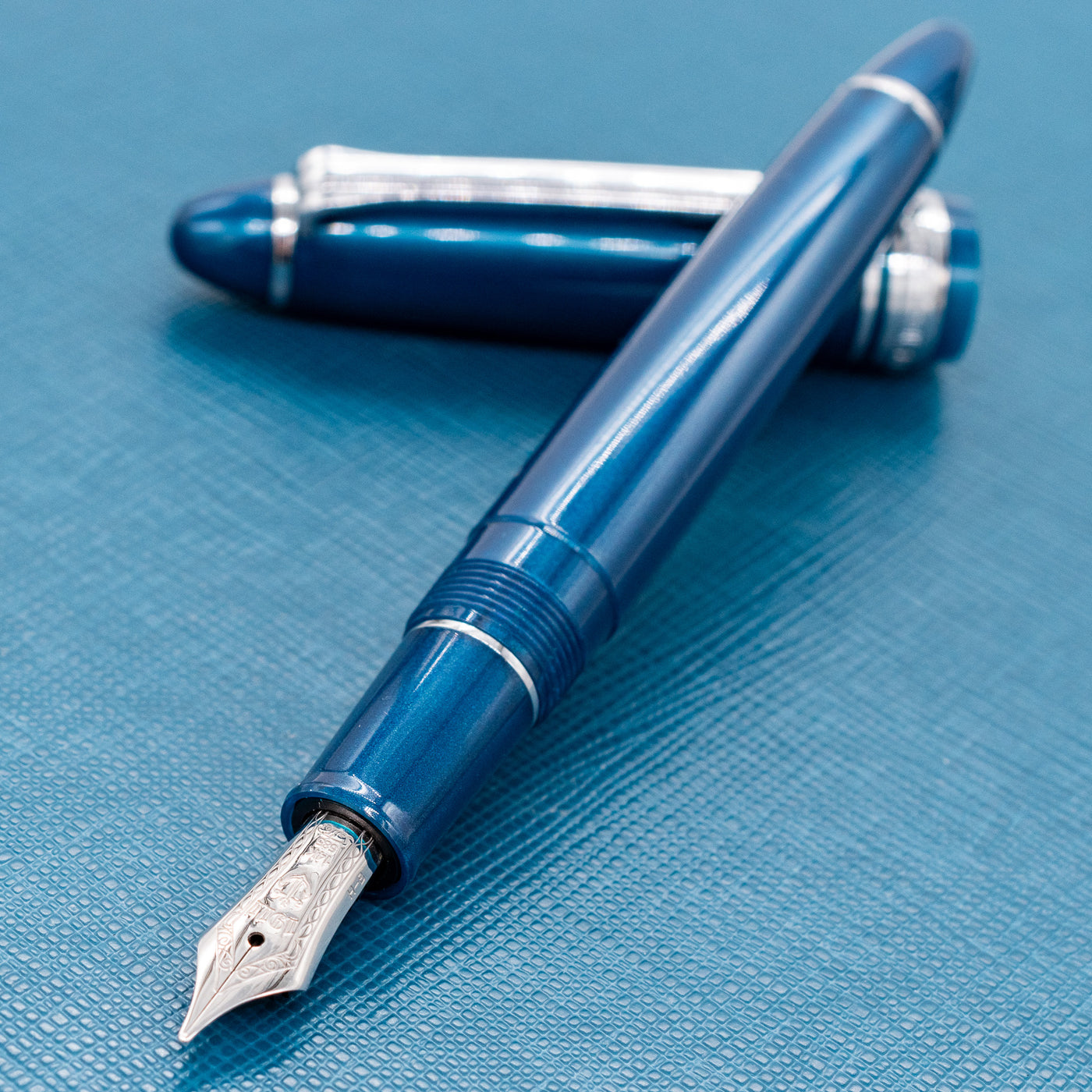 Sailor 1911S Stormy Sea Fountain Pen Uncapped