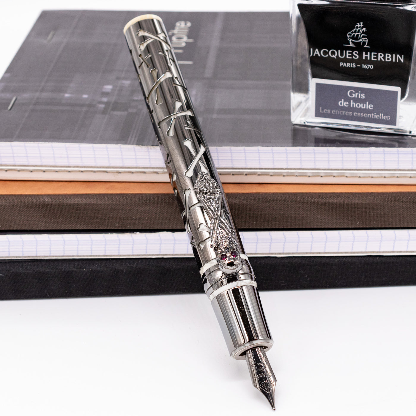 Stipula Leonardo da Vinci Capless Fountain Pen - Caribbean Ivory