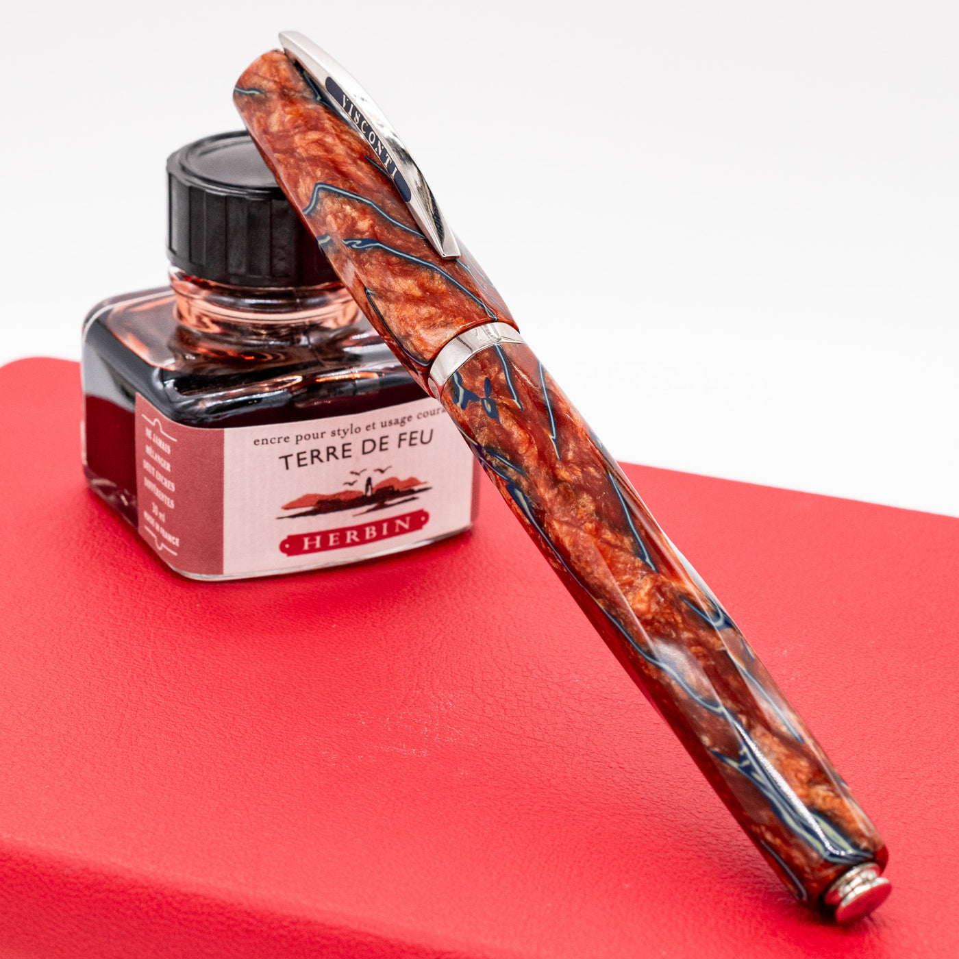 Visconti Divina Oversize Desert Springs Fountain Pen Capped